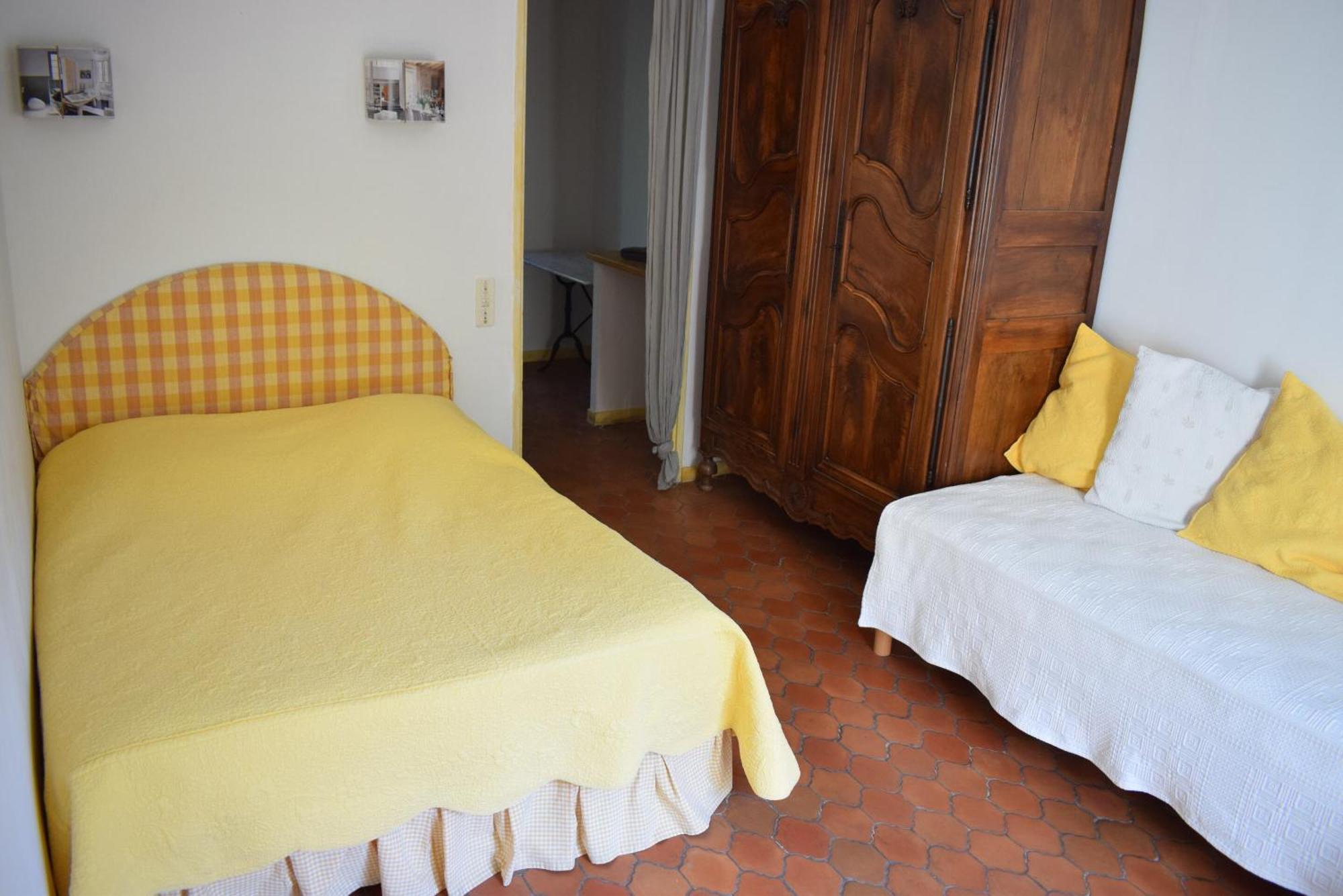 La Figuiere Fontaine De Vaucluse Bed & Breakfast Exterior photo